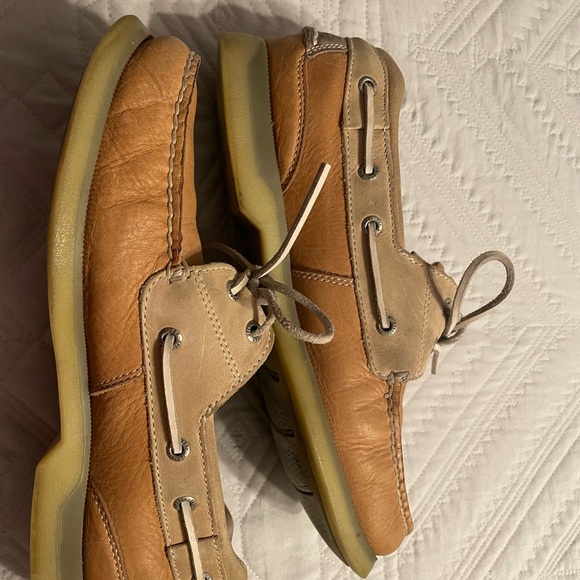 Sperry Men's Brown and Cream Boat Shoes - Picture 4 of 11